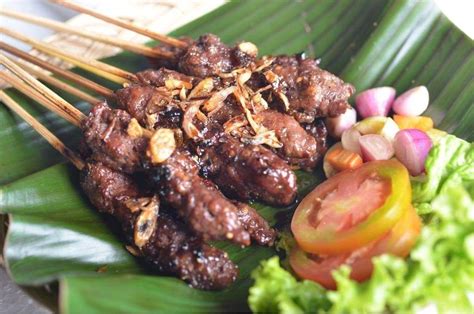  Sate Maranggi: ¡Un festín picante y dulce para el paladar que desafía la lógica culinaria!